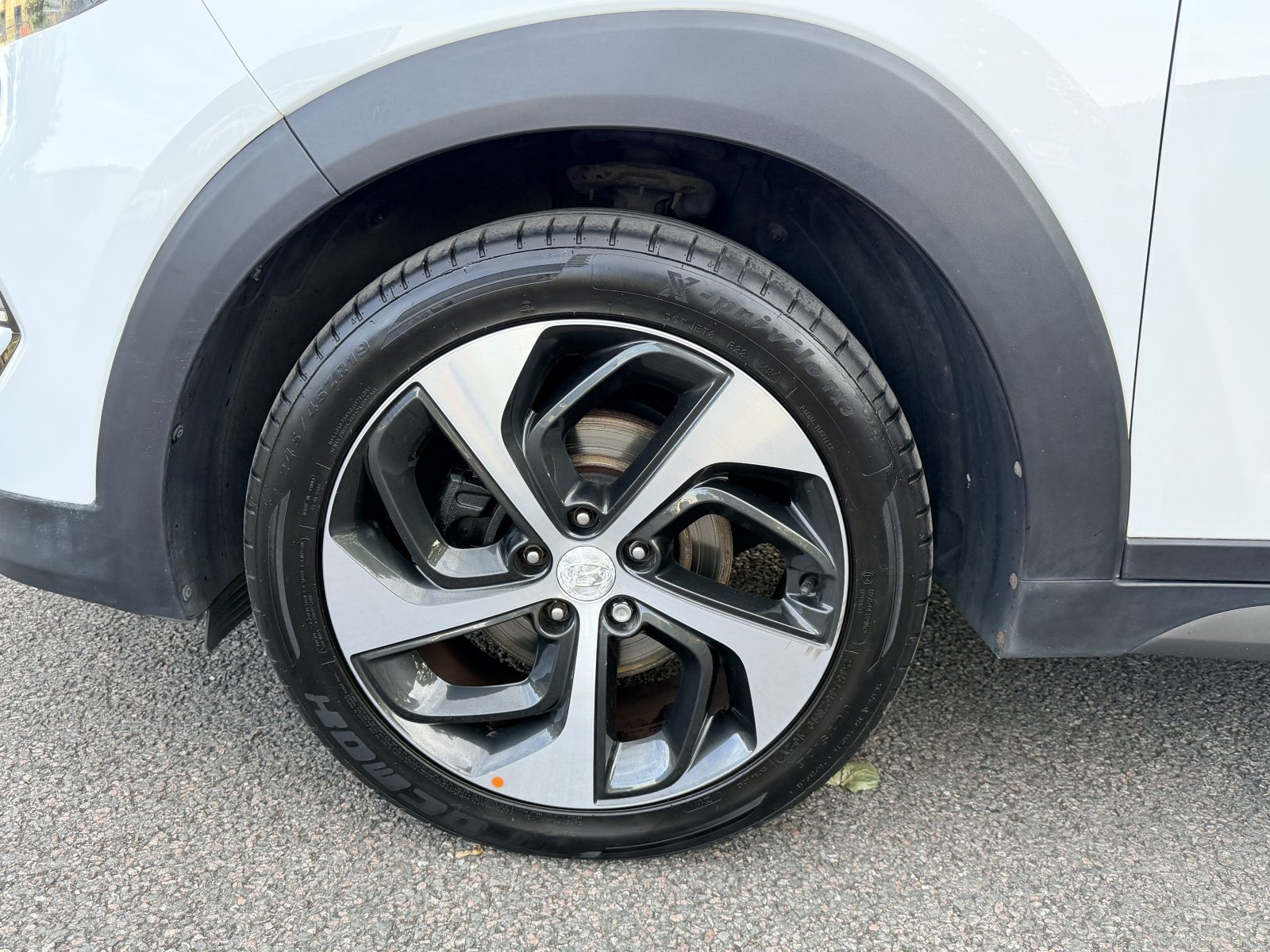 Hyundai TUCSON 2015 — photo 35