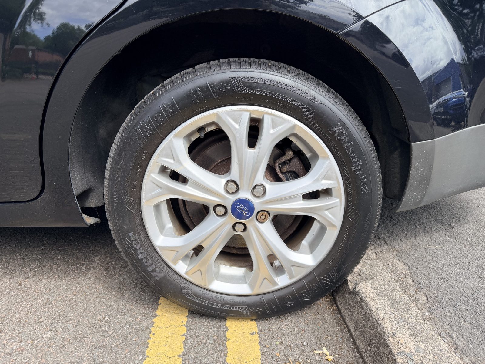 Ford Galaxy 2014 — photo 21