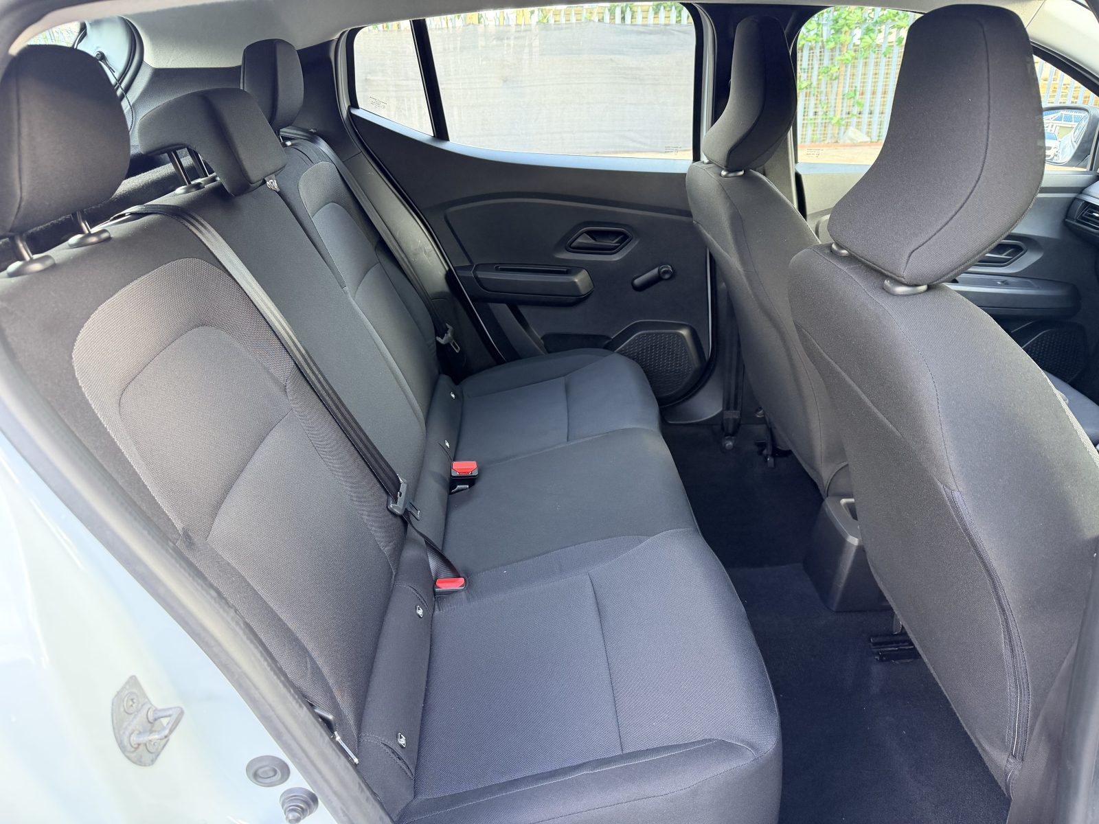 Dacia Sandero 1.0 SCe Essential Euro 6 2021 — photo 30