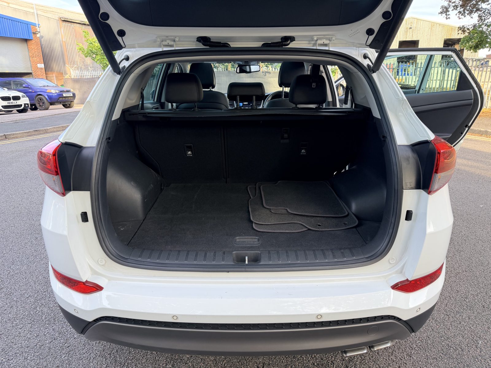 Hyundai TUCSON 2015 — photo 34