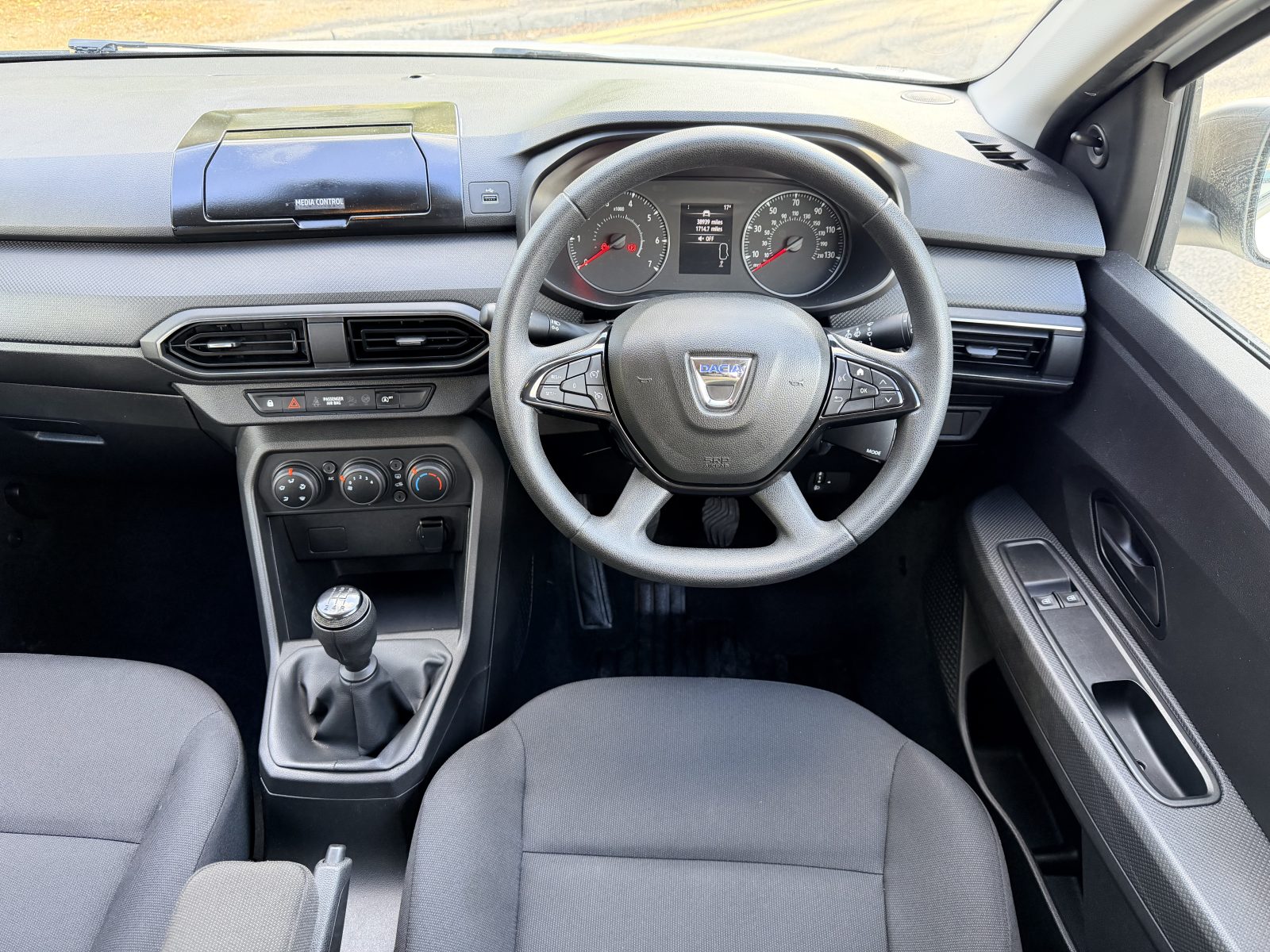 Dacia Sandero 1.0 SCe Essential Euro 6 2021 — photo 11
