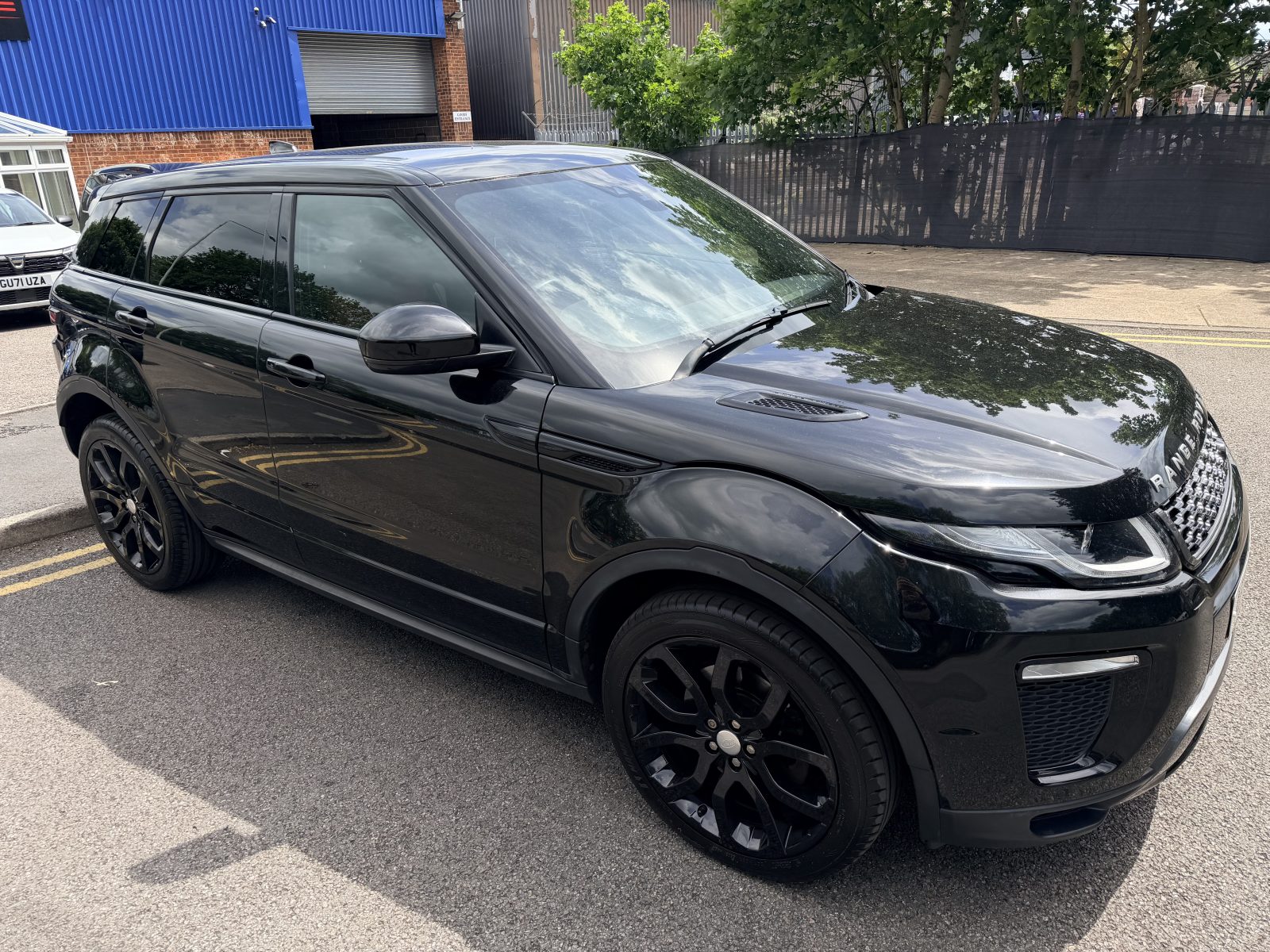 Land Rover Range Rover Evoque HSE Dynamic Auto 4WD 2017 — photo 8