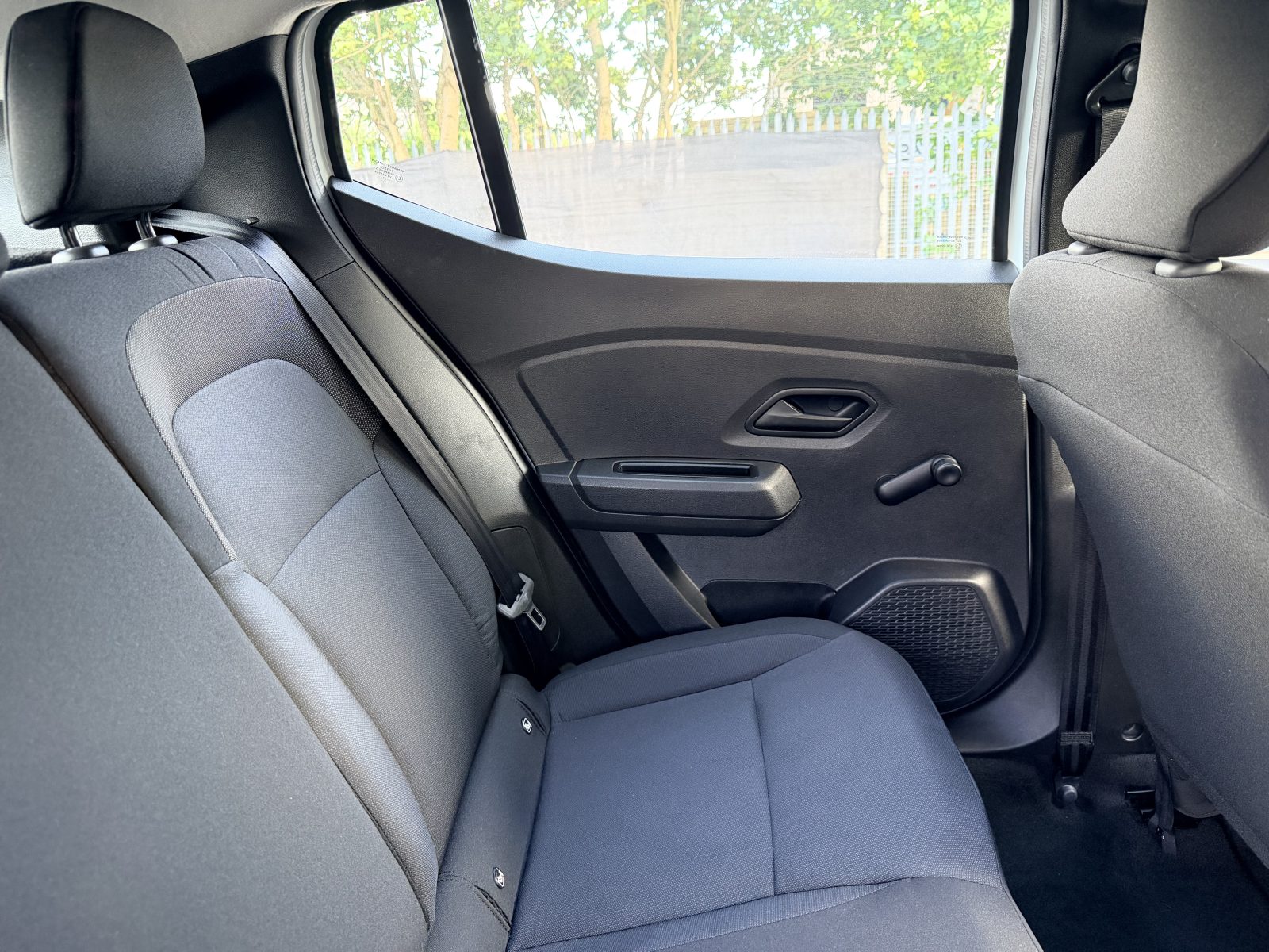 Dacia Sandero 1.0 SCe Essential Euro 6 2021 — photo 29