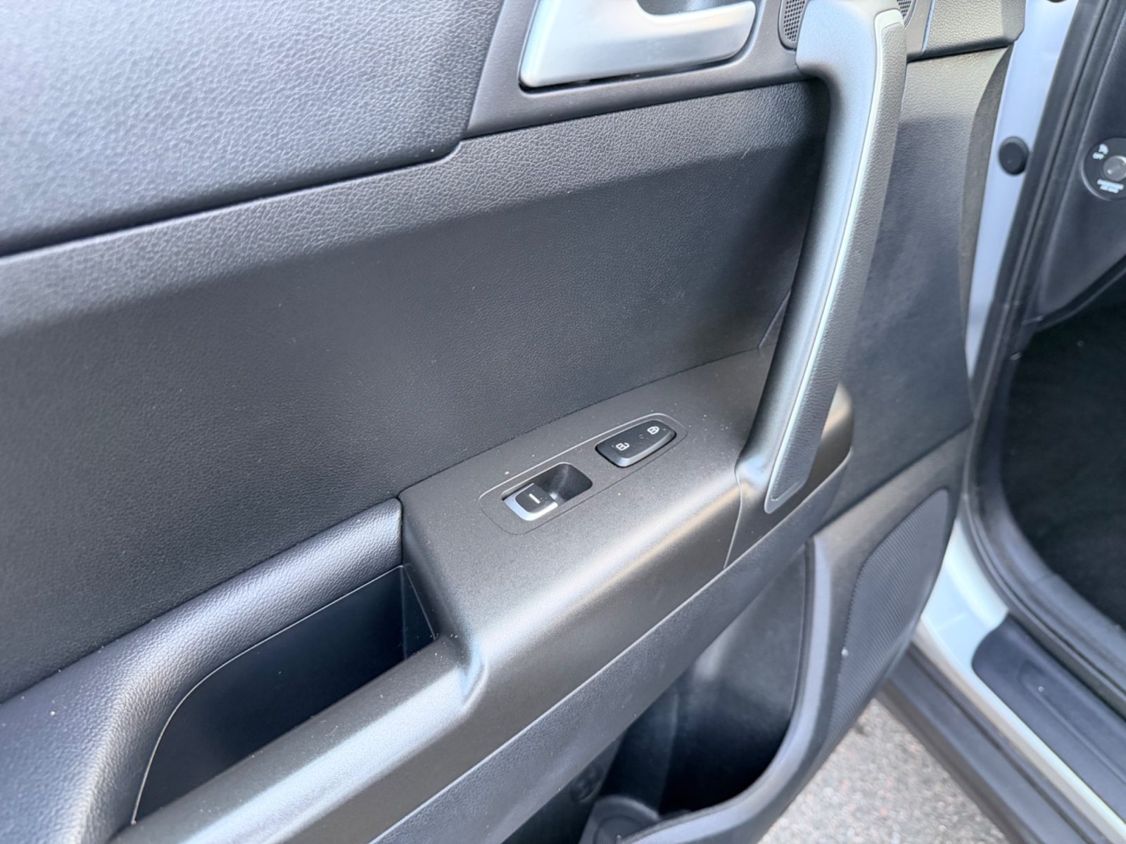 Kia Sportage 2018 — photo 61
