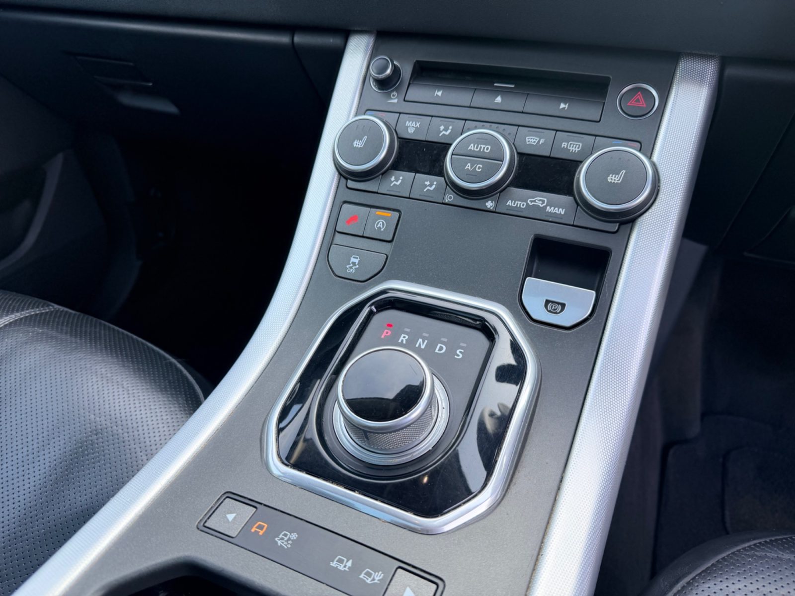 Land Rover Range Rover Evoque HSE Dynamic Lux Euro 6 2015 — photo 27