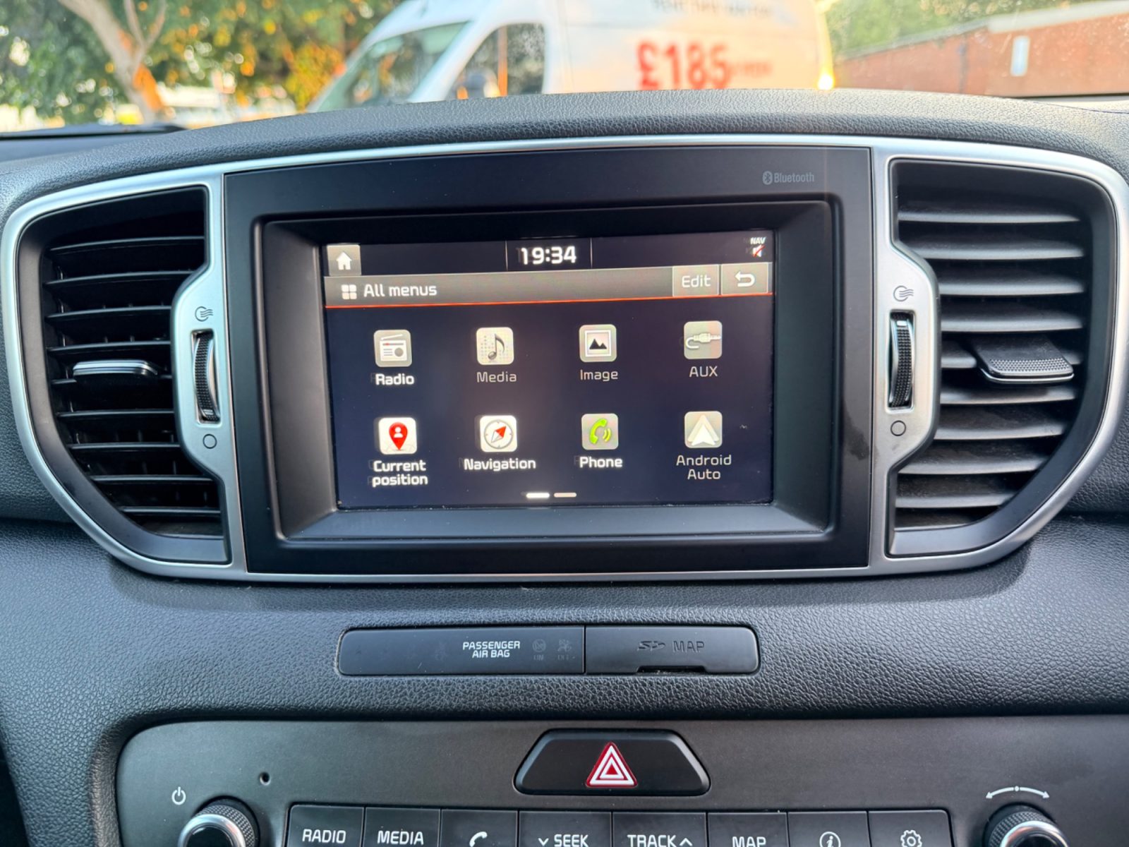 Kia Sportage 2018 — photo 33