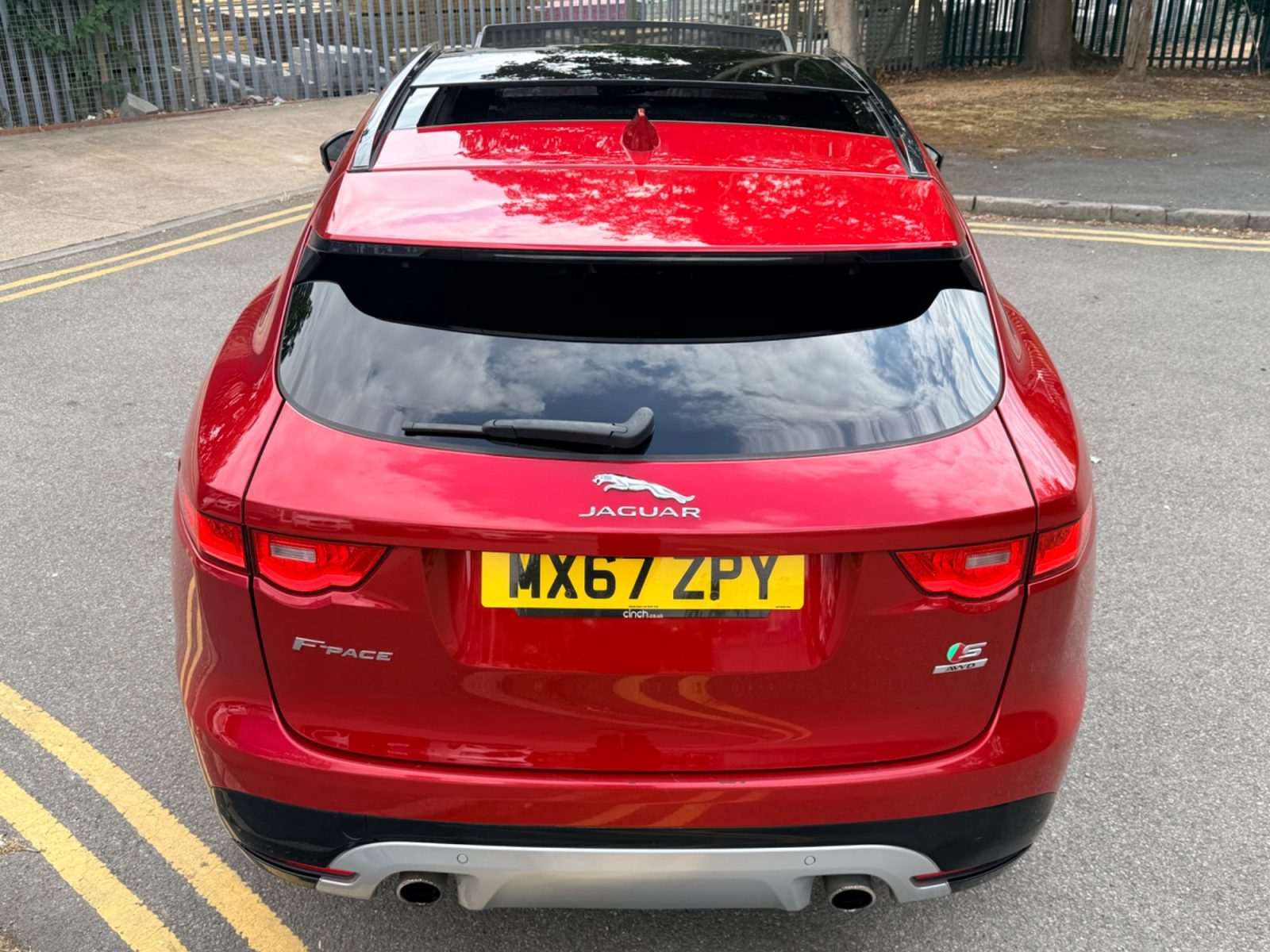 Jaguar F-PACE SUV 3.0 V6 S SUV  Petrol Auto AWD Euro 6 (s/s) (380 ps 2017 — photo 10