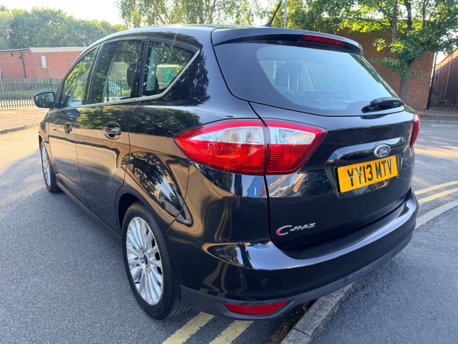 Ford C-Max Titanium 2013 — photo 3