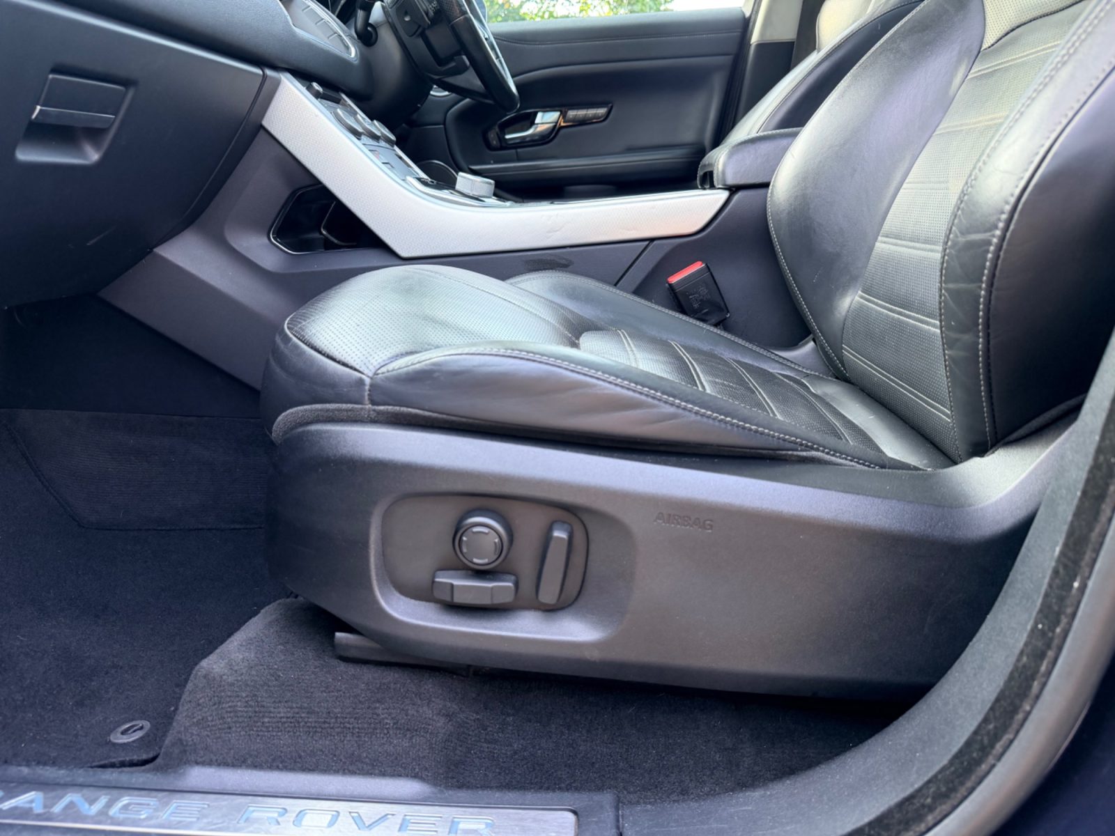 Land Rover Range Rover Evoque HSE Dynamic Lux Euro 6 2015 — photo 35