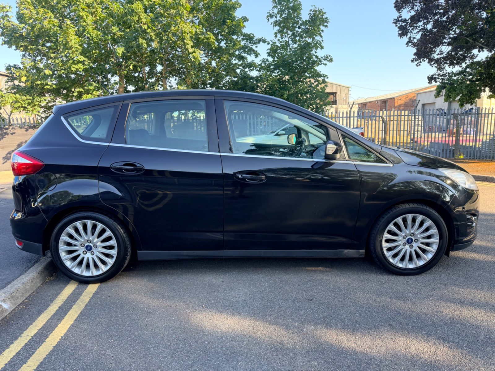 Ford C-Max Titanium 2013 — photo 8