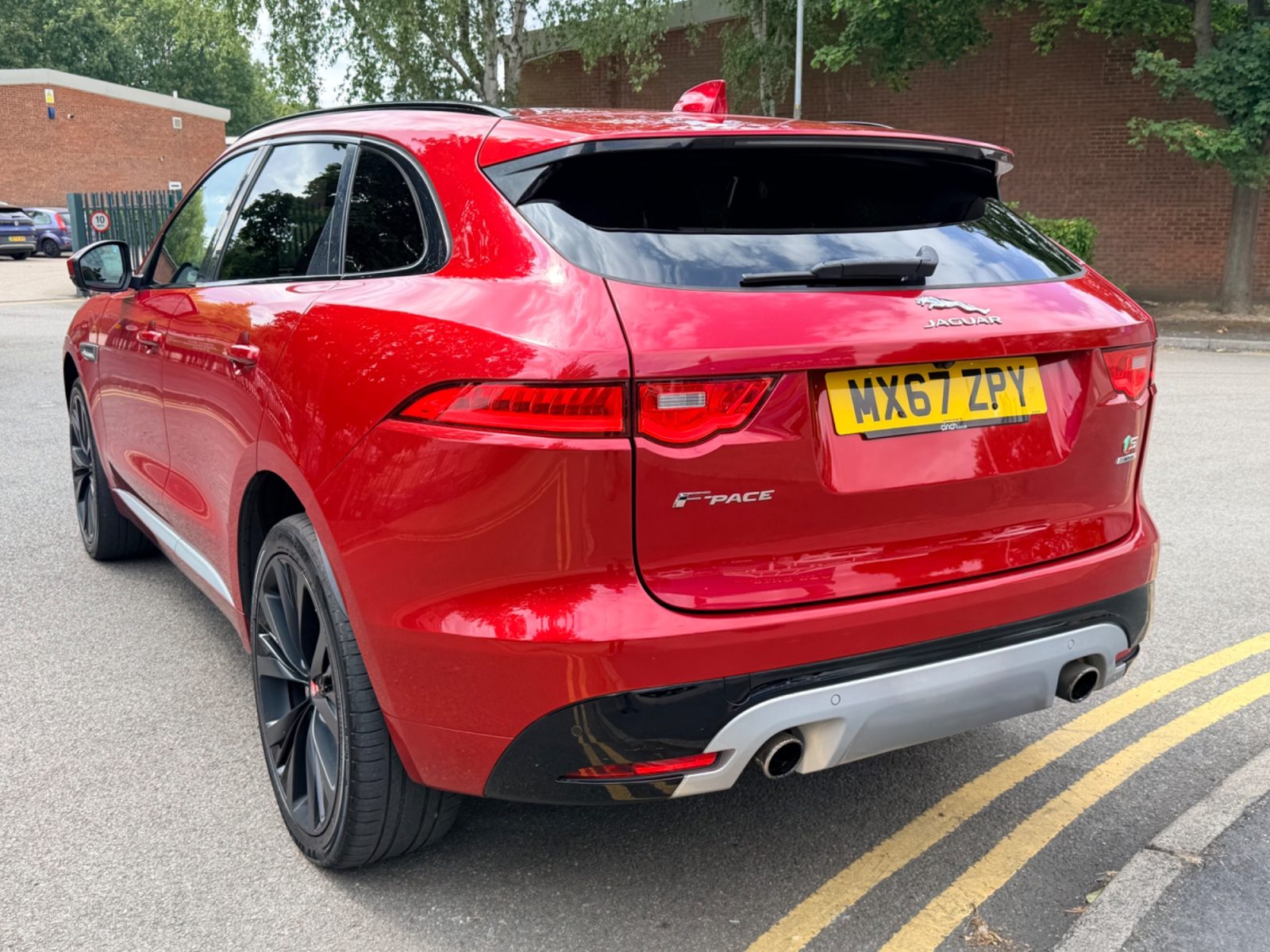 Jaguar F-PACE SUV 3.0 V6 S SUV  Petrol Auto AWD Euro 6 (s/s) (380 ps 2017 — photo 7