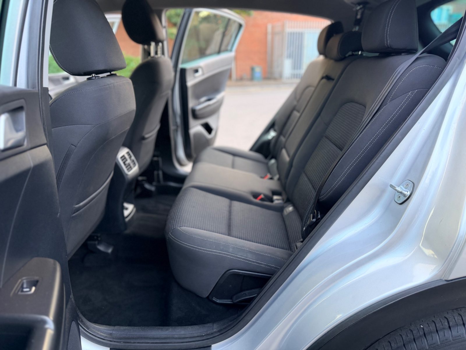 Kia Sportage 2018 — photo 53