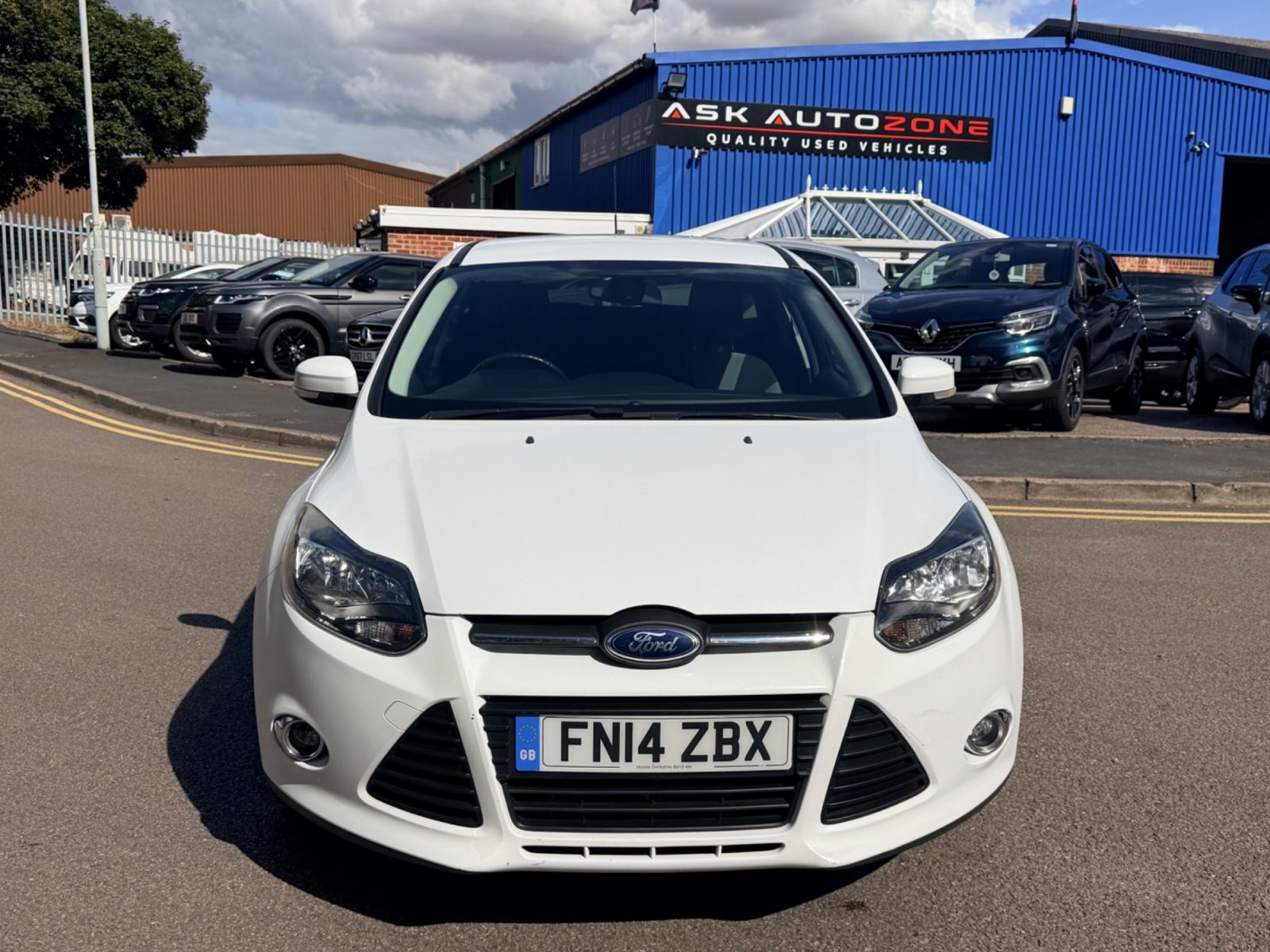 Ford Focus — photo 2