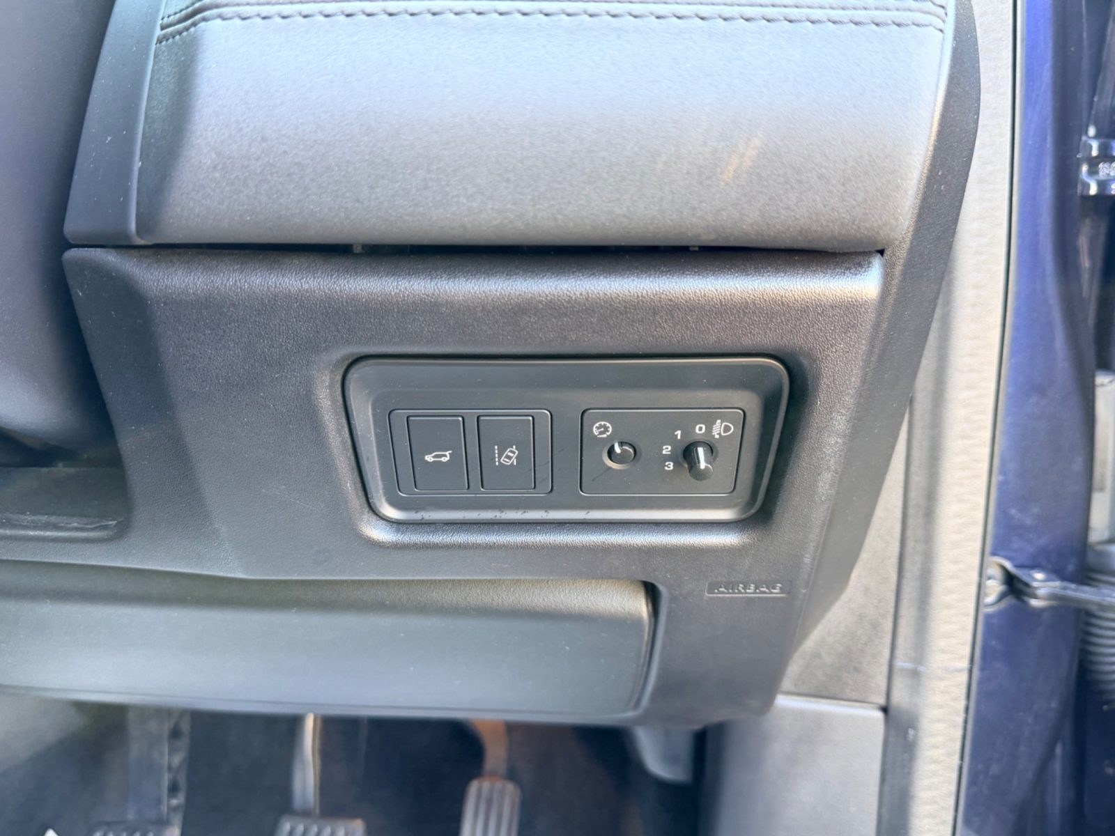 Land rover Discovery sport 2015 — photo 15