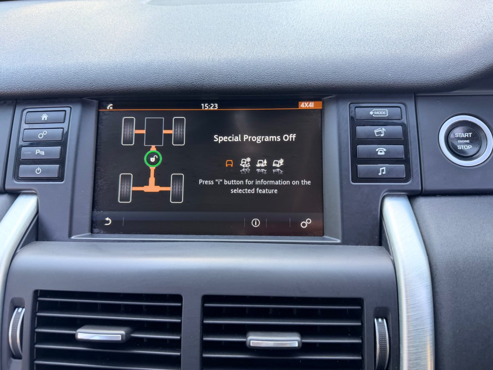 Land rover Discovery sport 2015 — photo 75