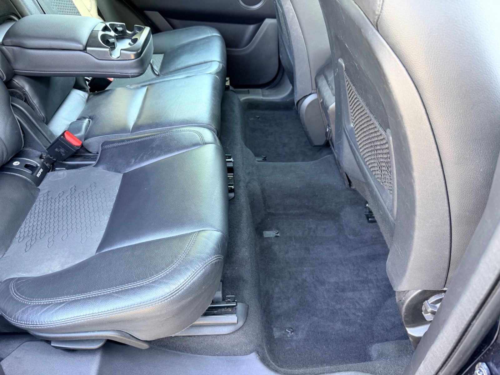Land rover Discovery sport 2015 — photo 37