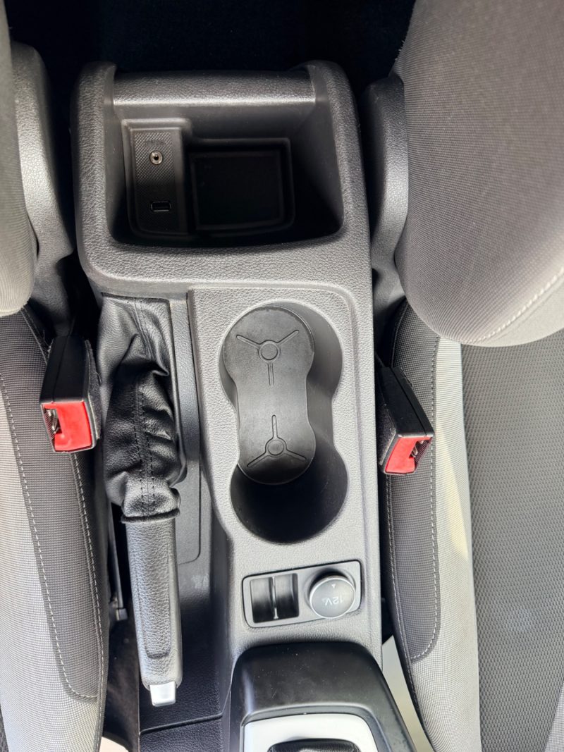 Ford Focus — photo 32