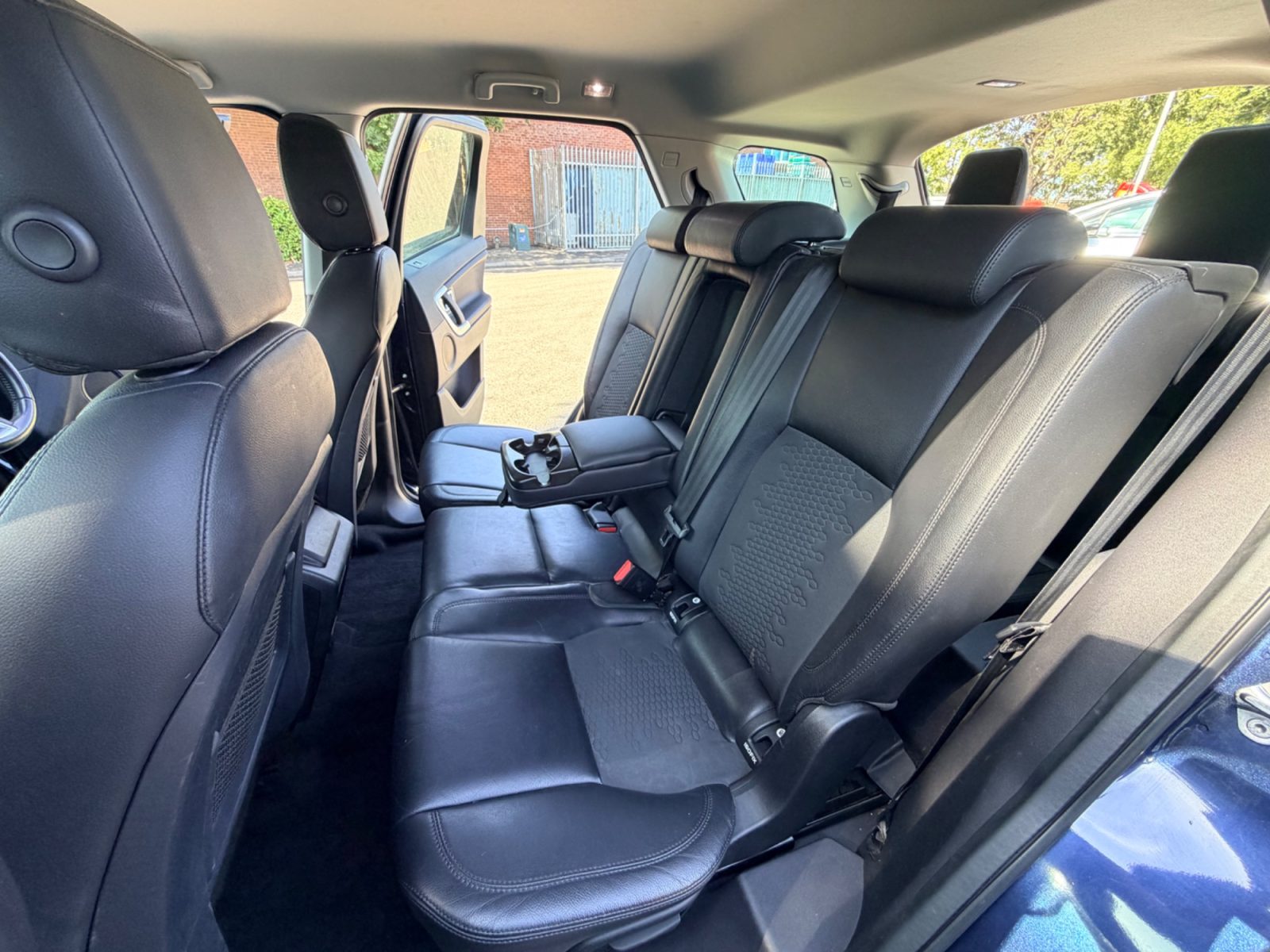 Land rover Discovery sport 2015 — photo 66