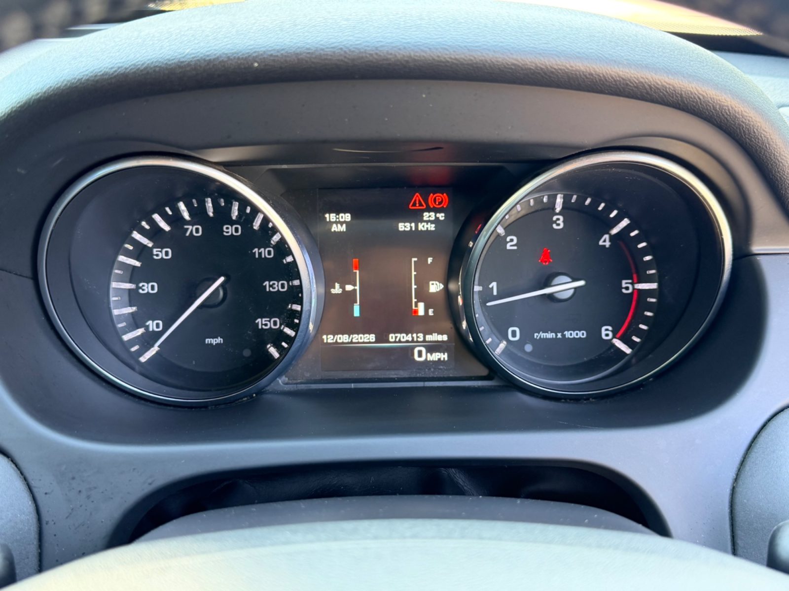 Land rover Discovery sport 2015 — photo 22