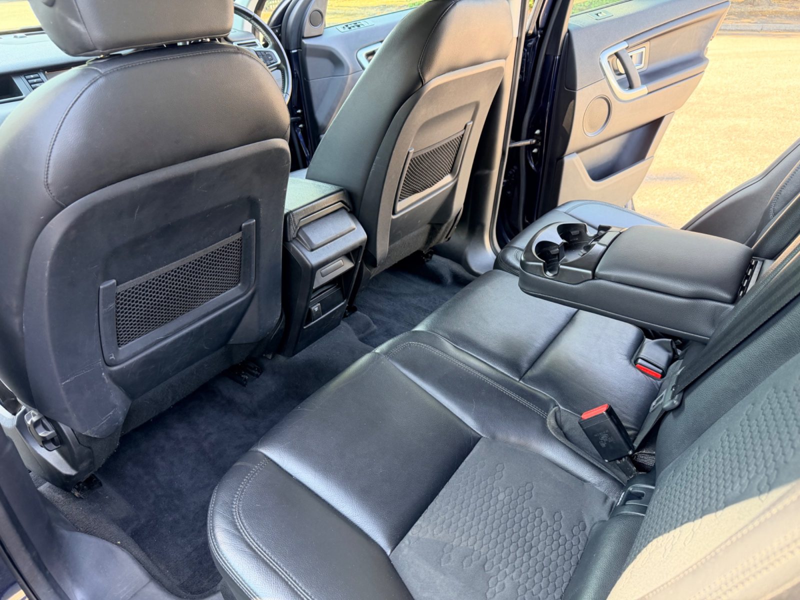 Land rover Discovery sport 2015 — photo 51