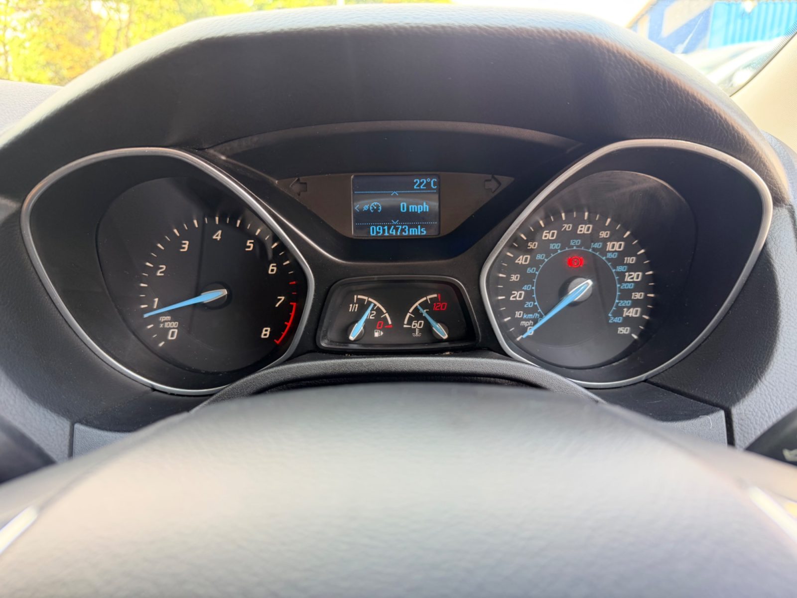 Ford Focus — photo 24