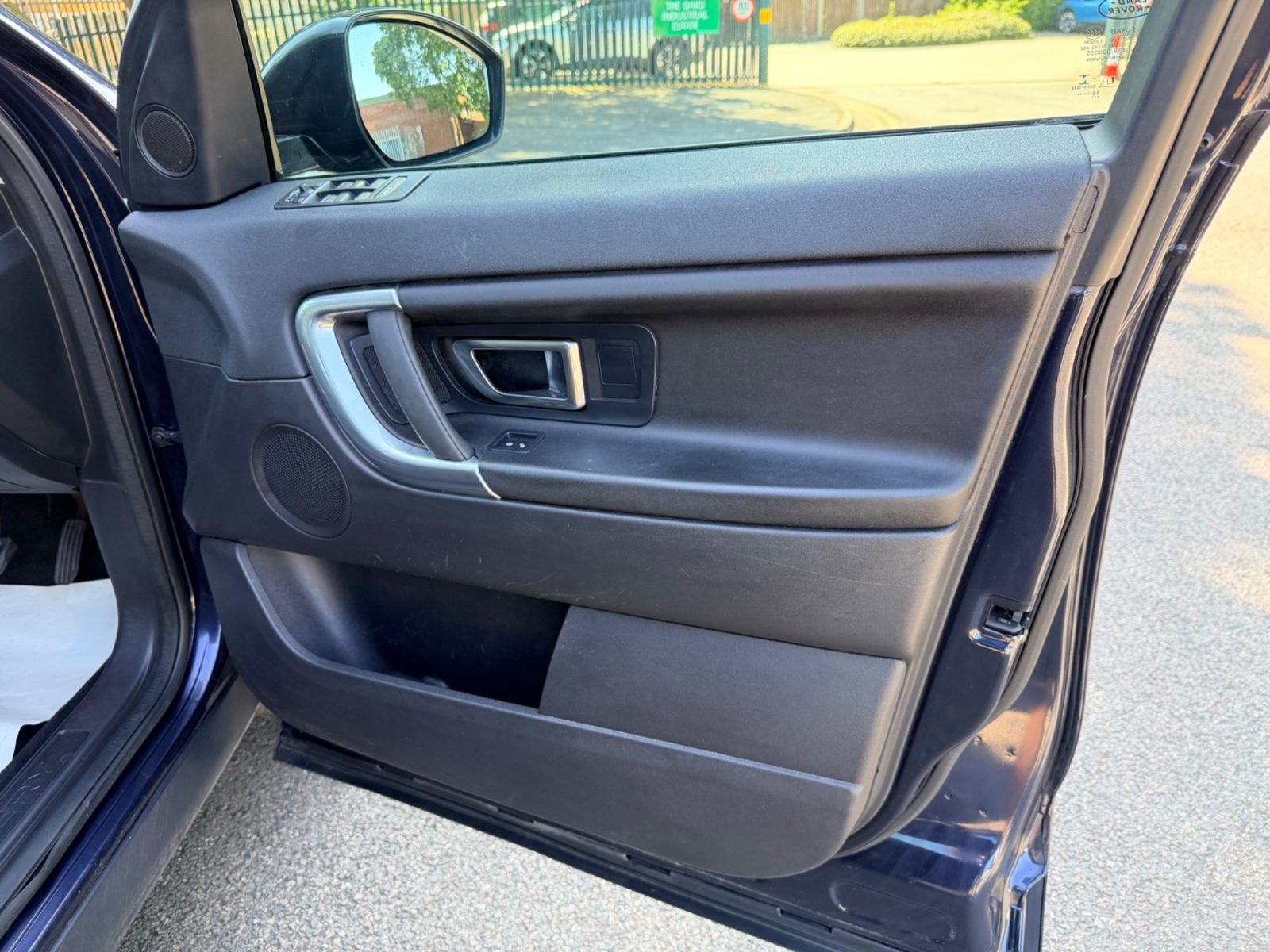 Land rover Discovery sport 2015 — photo 40